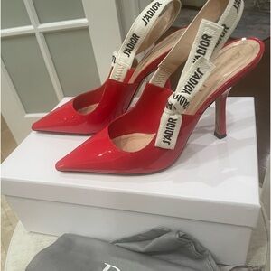 Red Dior
